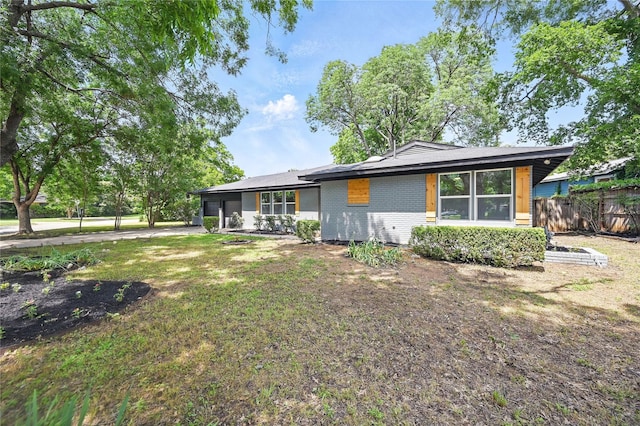 512 Shadowbrook Ln, Hurst, TX 76053 - view of front of house with brick siding