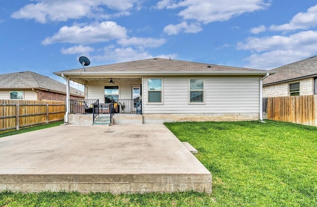 3200 Keathley Dr, Waco, TX 76655 - rear view of property with a ceiling fan