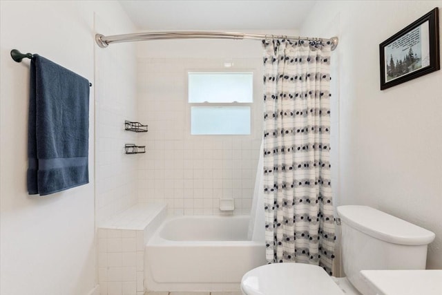 7844 Fairway Rd, Woodway, TX 76712 - bathroom with toilet and shower / bath combo with shower curtain