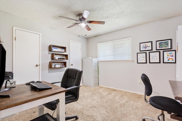 7844 Fairway Rd, Woodway, TX 76712 - home office with ceiling fan, carpet flooring, and a textured ceiling
