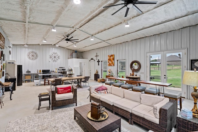 105 Aslan Rd, Poolville, TX 76487 - living area featuring a ceiling fan and lofted ceiling