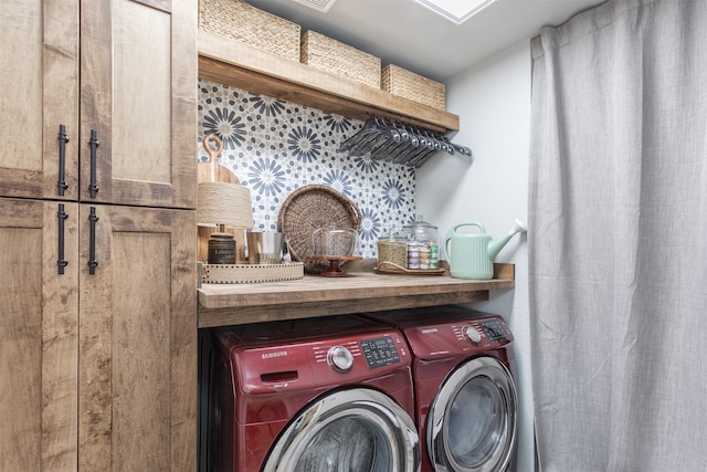 507 Clover Leaf Ln, Mckinney, TX 75072 - washroom with independent washer and dryer
