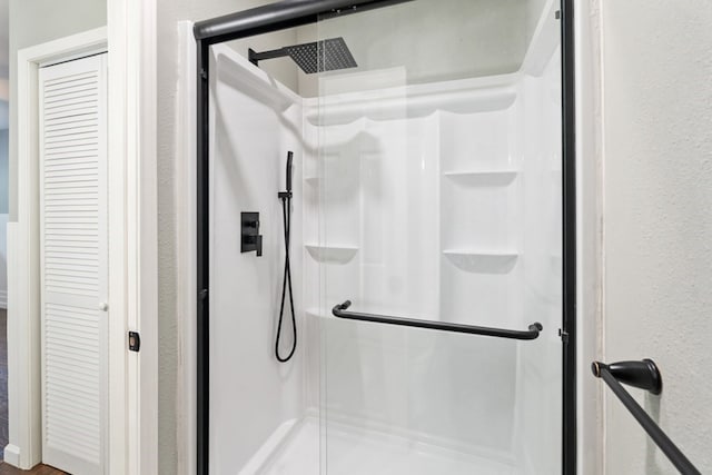 120 Rosedale Dr, Athens, TX 75751 - bathroom with a shower stall and a closet