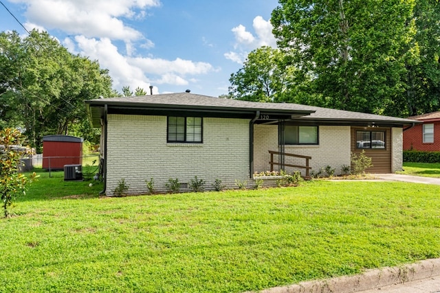 120 Rosedale Dr, Athens, TX 75751 - view of front of property with cooling unit and brick siding