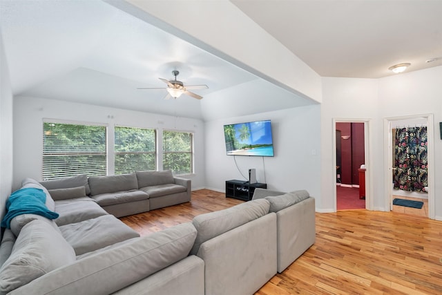 933 Oatlands Pl, Burleson, TX 76028 - living area featuring light wood-style floors, ceiling fan, baseboards, and vaulted ceiling