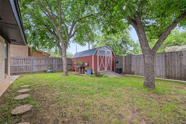 2507 16th St, Brownwood, TX 76801 - view of yard