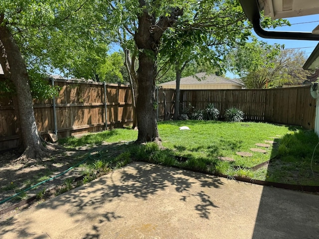 7750 Dentcrest Dr, Dallas, TX 75254 - view of yard featuring a patio