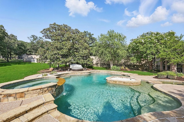 702 Malton Ln, Southlake, TX 76092 - view of pool with a pool with connected hot tub and a lawn