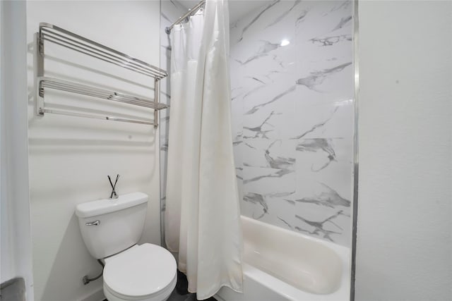 8356 Fairview Dr, Frisco, TX 75033 - bathroom with toilet and shower / bathtub combination with curtain