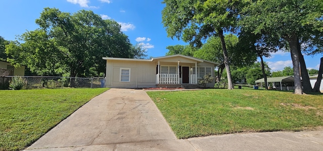 5170 Cardiff St, Dallas, TX 75241 - view of front facade with covered porch and driveway