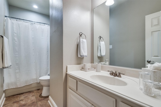 3704 Imperial Dr, Flower Mound, TX 75028 - full bath featuring vanity, toilet, baseboards, and shower / bathtub combination with curtain