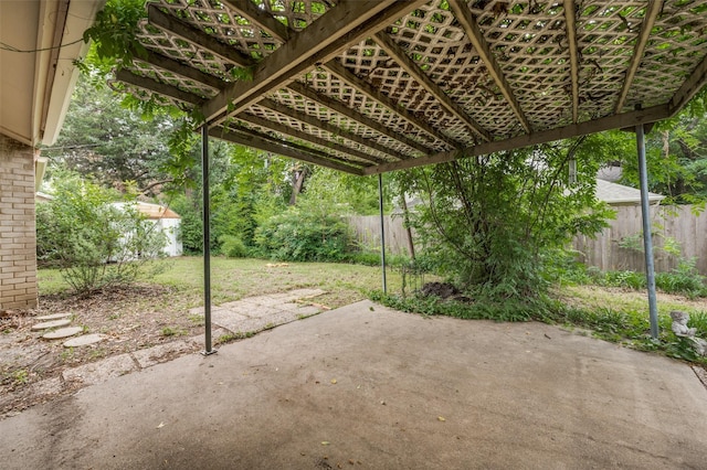 1122 Gloucester Ct N, Irving, TX 75062 - view of patio / terrace featuring a pergola
