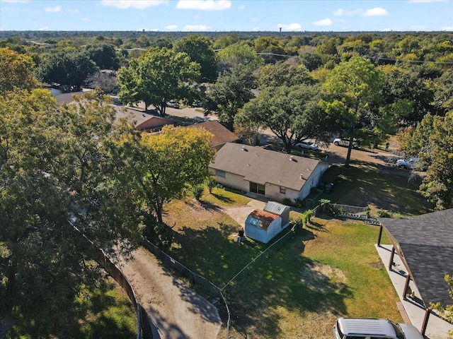 424 Bluebonnet Trl, Garland, TX 75043 - aerial view of property and surrounding area featuring a forest