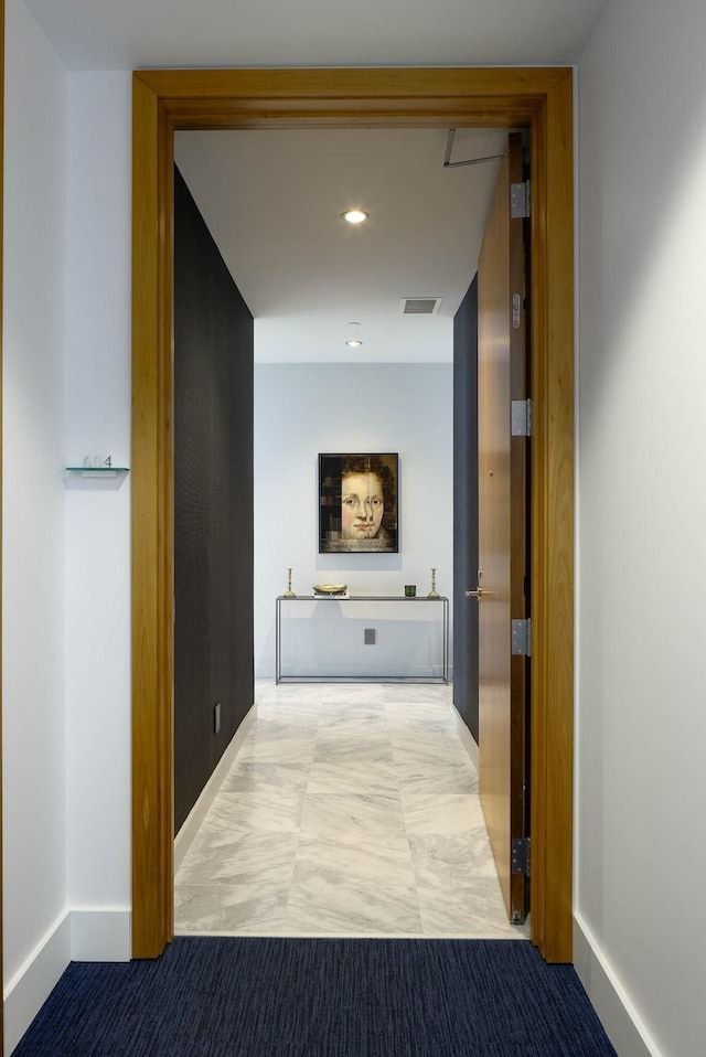 2900 Mckinnon St Unit 604, Dallas, TX 75201 - corridor with baseboards and recessed lighting