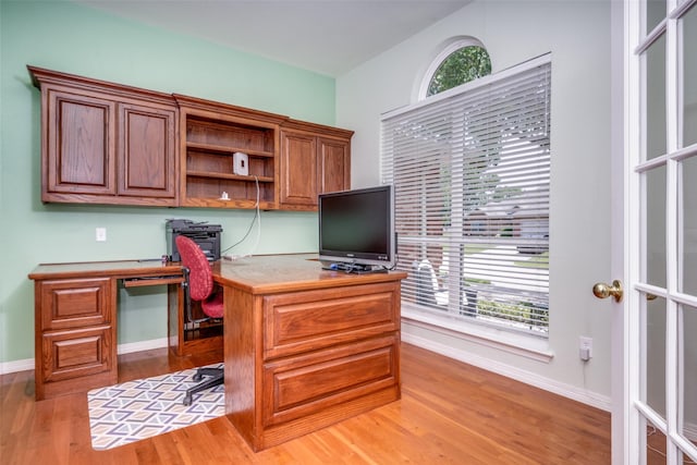 2925 Custer Dr, Corinth, TX 76210 - office space with built in desk and light wood finished floors