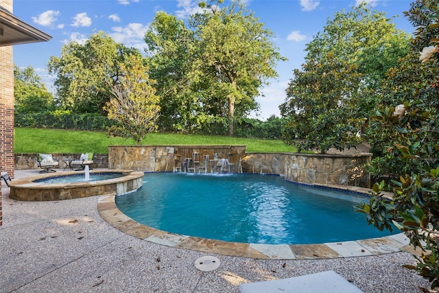 1516 Hawthorne Ln, Keller, TX 76262 - view of swimming pool with a pool with connected hot tub, a yard, and a patio