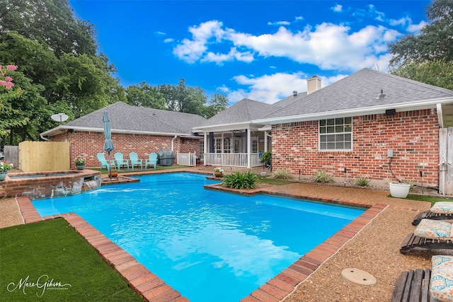 9406 Prestonwood Cir, Shreveport, LA 71115 - view of swimming pool featuring a sunroom, a grill, and a pool with connected hot tub