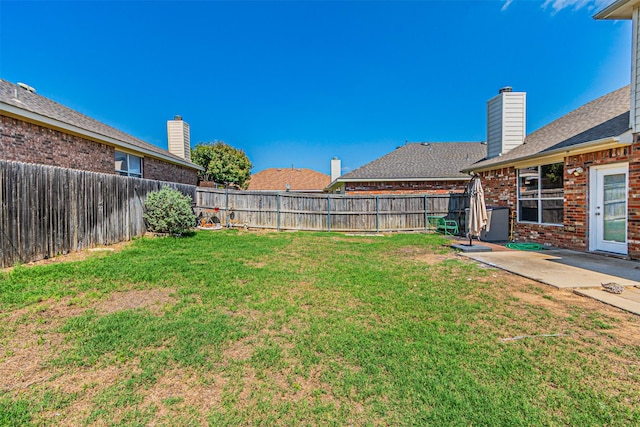 1301 Hennessey Ct, Fort Worth, TX 76131 - view of yard featuring a patio area