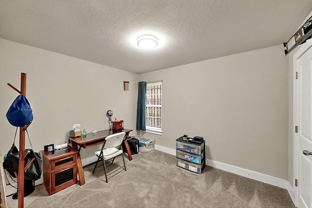2613 Rochester St, Dallas, TX 75215 - office with carpet floors, a textured ceiling, and baseboards