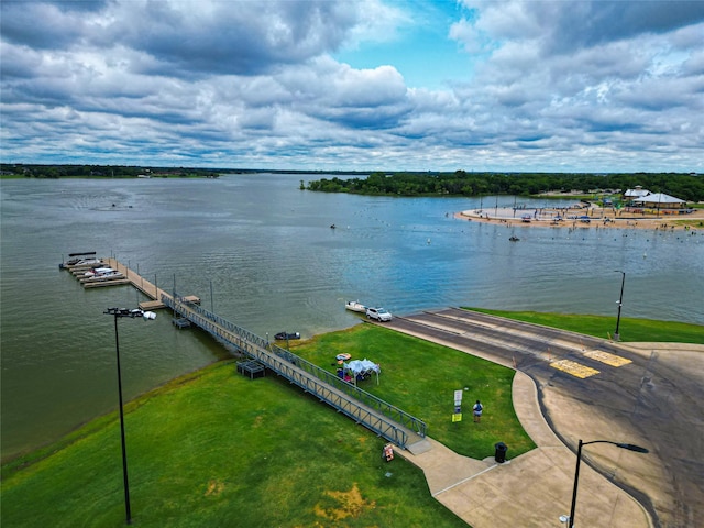 800 Marion Farm Rd E, Little Elm, TX 75068 - water view with a dock