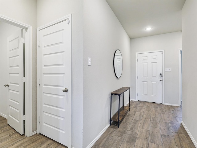 3019 Dakota Trl, Crandall, TX 75114 - entryway with wood finished floors, baseboards, and recessed lighting