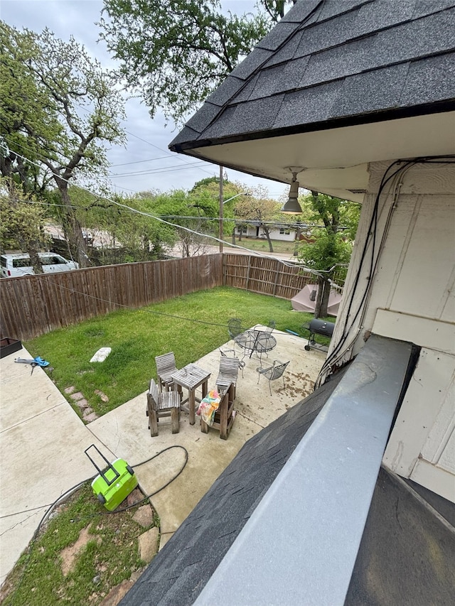 701 Rocky Canyon Rd, Arlington, TX 76012 - view of patio