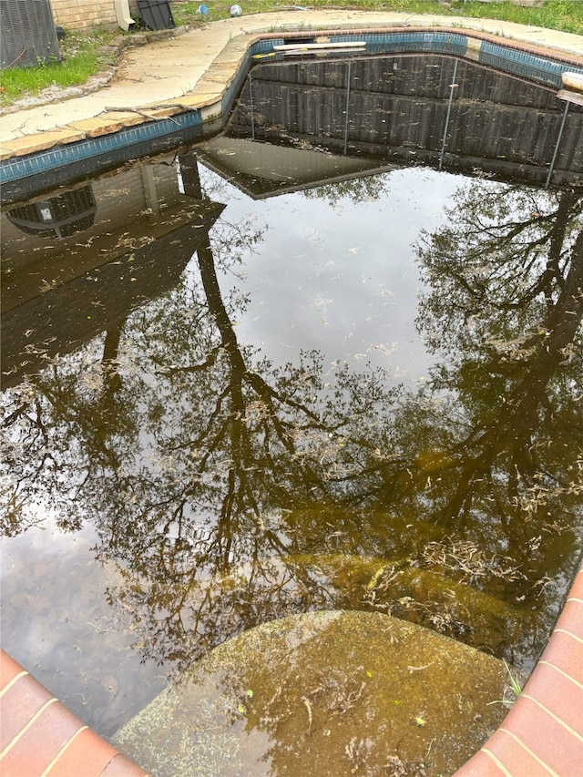 701 Rocky Canyon Rd, Arlington, TX 76012 - view of pool
