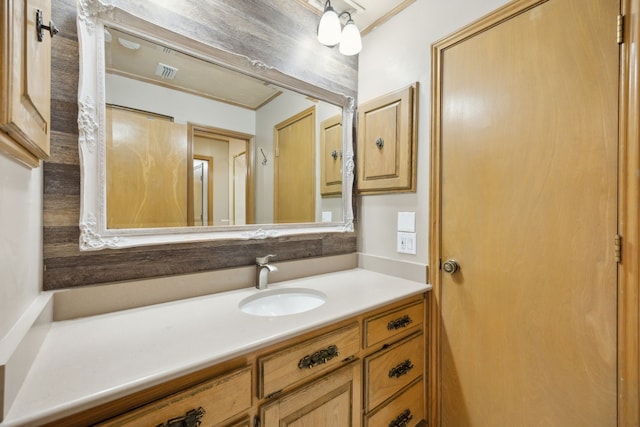 108 Circleview Dr S, Hurst, TX 76054 - bathroom with vanity