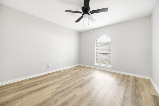 543 S Oldbridge Dr, Allen, TX 75002 - unfurnished room featuring light wood-style floors and a ceiling fan