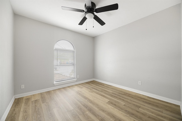 543 S Oldbridge Dr, Allen, TX 75002 - empty room featuring light wood finished floors and a ceiling fan