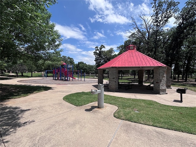 7917 Chapelwood Dr, North Richland Hills, TX 76182 - surrounding community with a gazebo