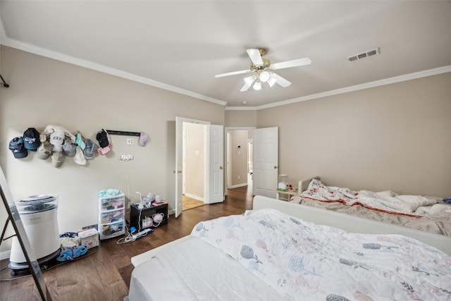 4077 Truman Dr, Frisco, TX 75034 - bedroom with crown molding, wood finished floors, a ceiling fan, and baseboards