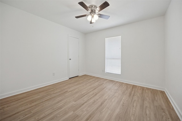 4536 Louisville Dr, Plano, TX 75093 - unfurnished room featuring light wood-style flooring, baseboards, and ceiling fan