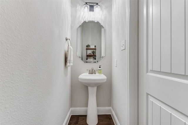 10321 Colina Dr, Fort Worth, TX 76126 - bathroom with baseboards and wood finished floors