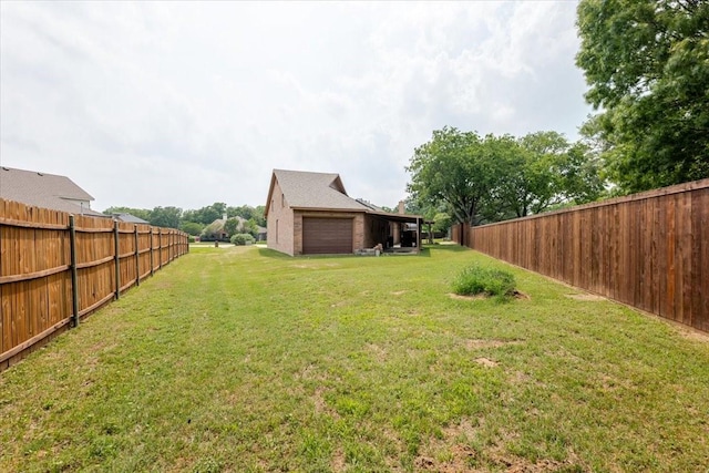 316 Cottonwood Trl, Shady Shores, TX 76208 - view of yard with a garage