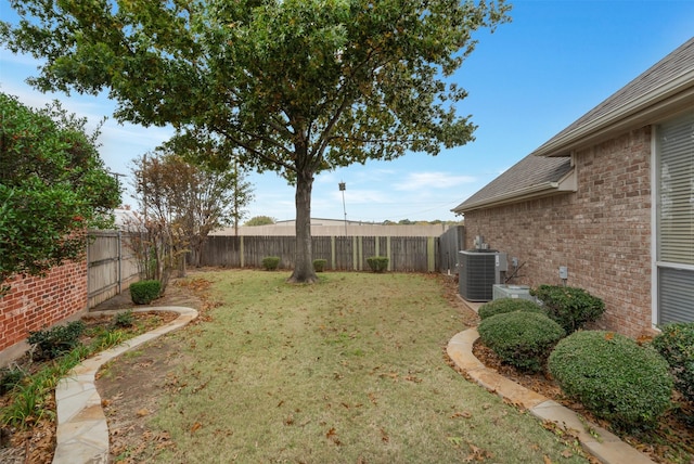 9 Park Place Ct, Wichita Falls, TX 76302 - view of yard featuring cooling unit