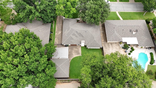 4508 Ramsgate Ct, Arlington, TX 76013 - aerial view of a pool area