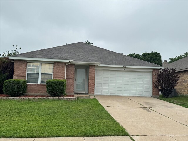 836 Cedar Ridge Ln, Burleson, TX 76028 - ranch-style home featuring brick siding, concrete driveway, a front yard, and a garage