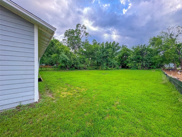 921 Longino St, Sulphur Springs, TX 75482 - view of green lawn