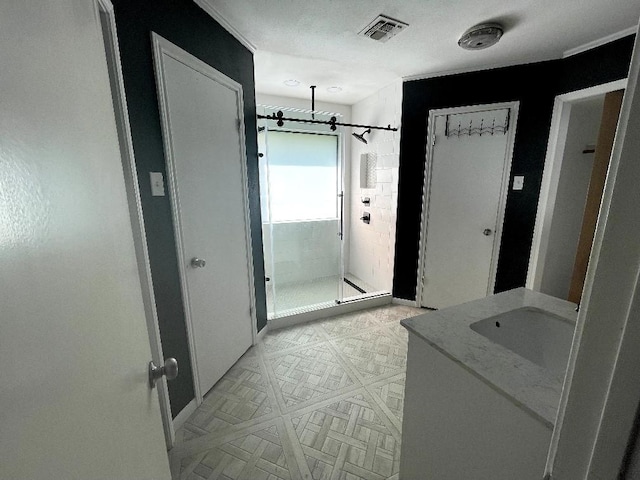 22 Buttercup Cir, Waco, TX 76708 - full bath with a shower stall and vanity