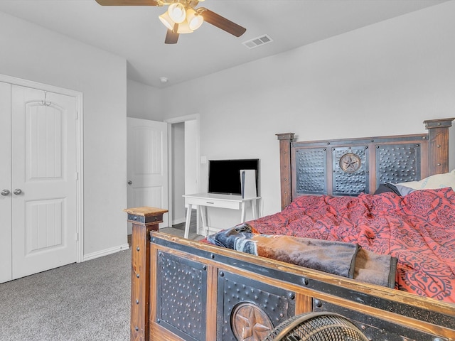 1013 Northern Oaks Ct, Springtown, TX 76082 - bedroom featuring carpet, ceiling fan, baseboards, and a closet