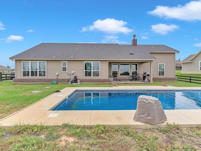 1013 Northern Oaks Ct, Springtown, TX 76082 - view of pool featuring grilling area and a patio area