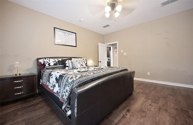 606 Brandt St, Grandview, TX 76050 - bedroom with dark wood-type flooring, a ceiling fan, and baseboards
