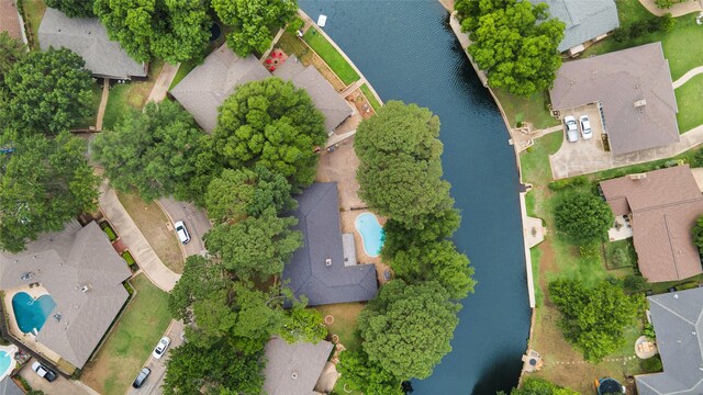 1715 Venetian Cir, Arlington, TX 76013 - view of property location with a pool, a large body of water, and nearby suburban area