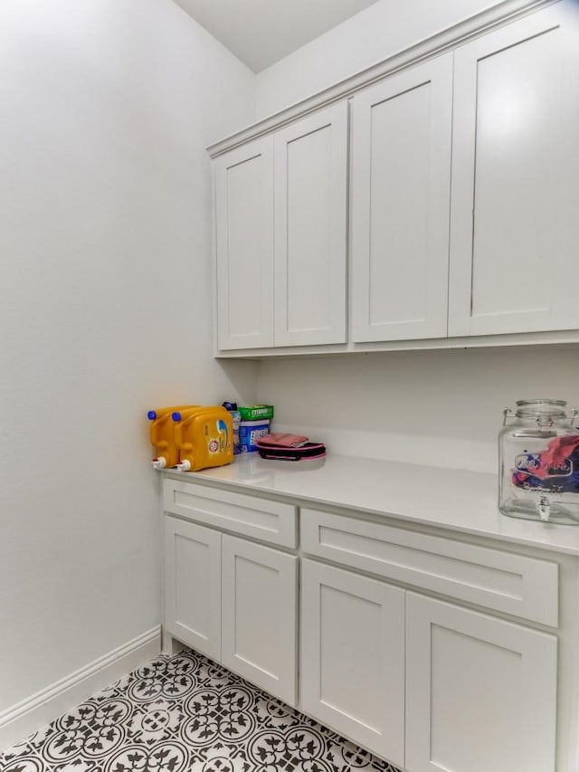 6656 Windfall Dr, Fort Worth, TX 76135 - detailed view of baseboards