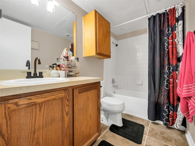 9170 Forest Ln Unit 228, Dallas, TX 75243 - bathroom featuring vanity, toilet, and shower / tub combo with curtain