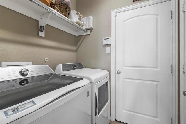 316 Tallgrass Ln, Plano, TX 75023 - washroom featuring washing machine and clothes dryer