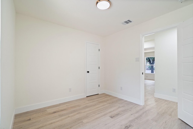 6625 Bridges Ave, Richland Hills, TX 76118 - unfurnished room featuring light wood-type flooring and baseboards