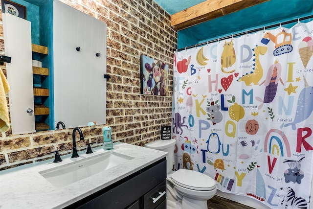 712 Saddleway Dr, Fort Worth, TX 76179 - full bath featuring brick wall, vanity, and a shower with shower curtain