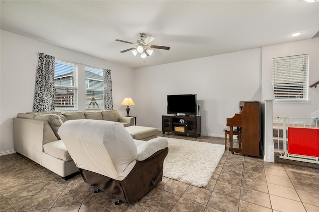 2841 Pacifico Way, Fort Worth, TX 76111 - tiled living area with ceiling fan and baseboards